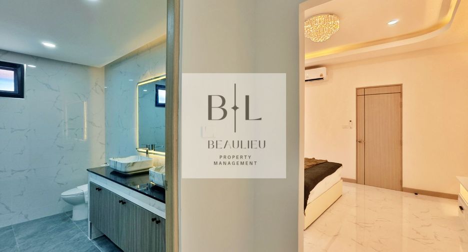 Casa en venta de 4 habitaciones en Bang Lamung, Chonburi