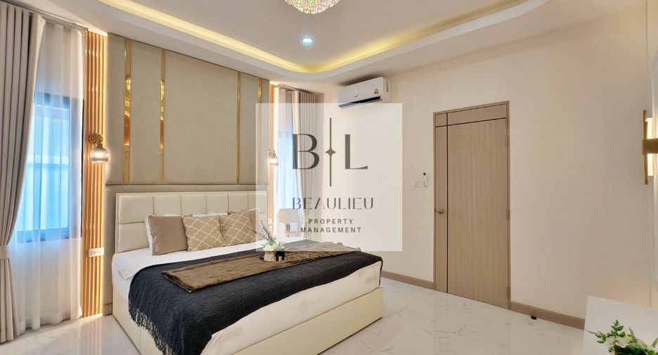 Casa en venta de 4 habitaciones en Bang Lamung, Chonburi