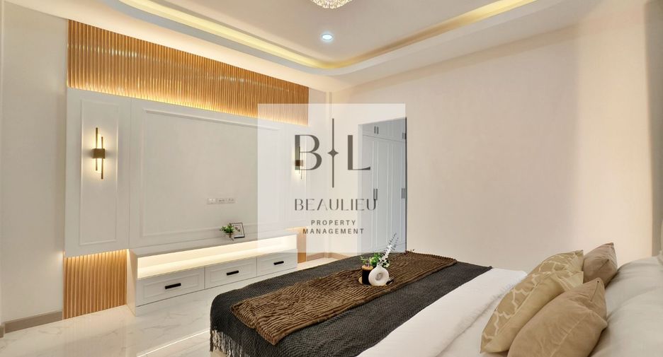 Casa en venta de 4 habitaciones en Bang Lamung, Chonburi