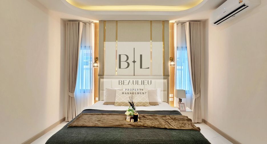 Casa en venta de 4 habitaciones en Bang Lamung, Chonburi