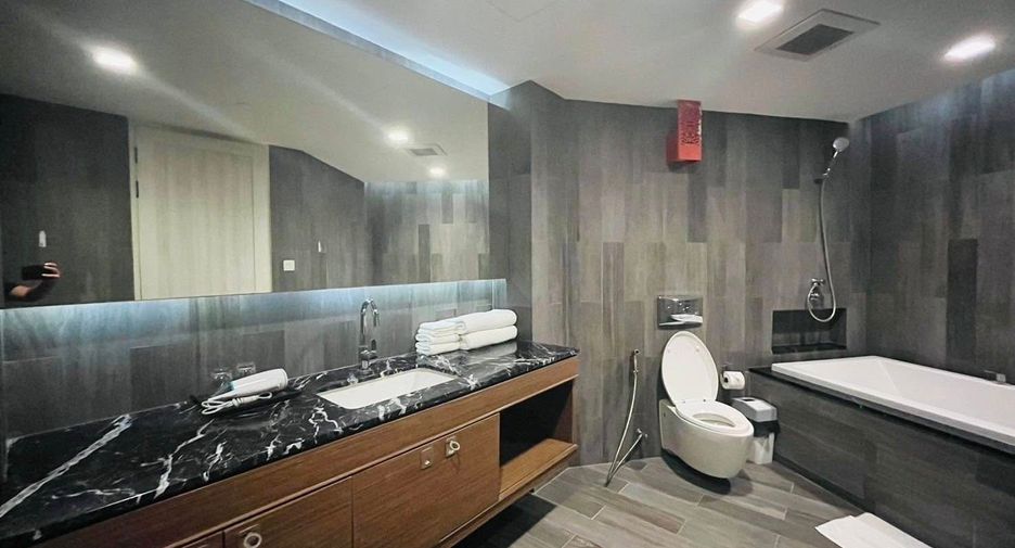 For rent 2 bedrooms condo in Thalang, Phuket