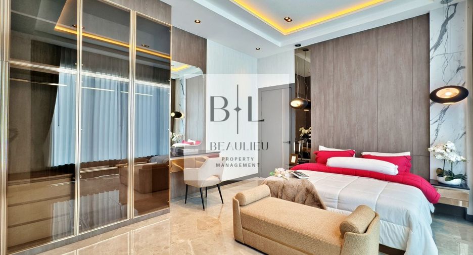 For sale 5 bedrooms house in Bang Lamung, Chonburi