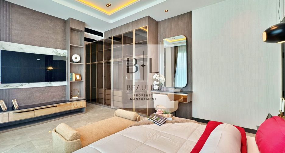 For sale 5 bedrooms house in Bang Lamung, Chonburi