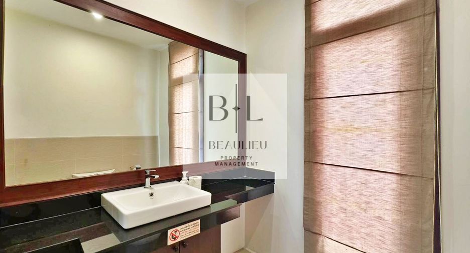 Haus zum Kauf mit 6 Zimmer in Bang Lamung, Chonburi