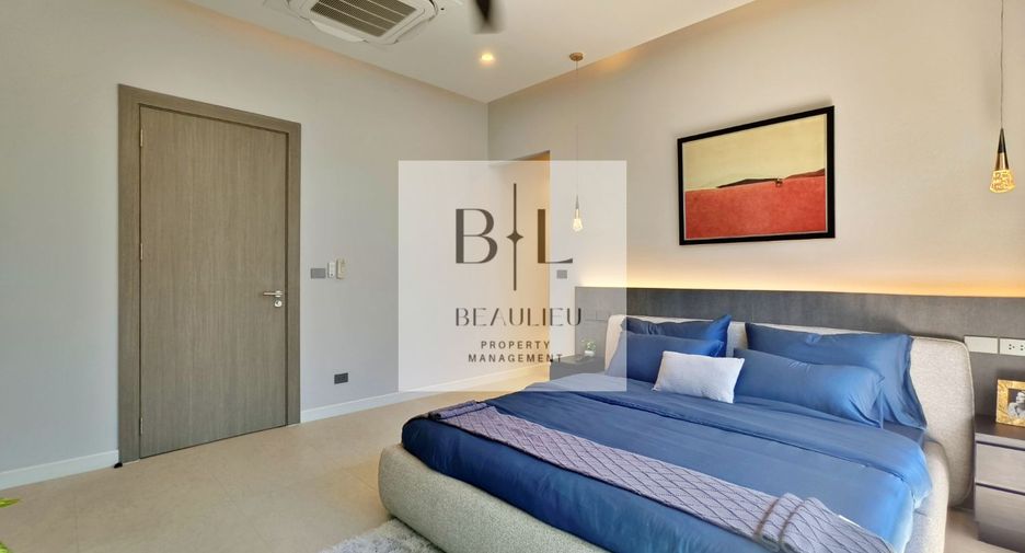 For sale 5 bedrooms house in Bang Lamung, Chonburi