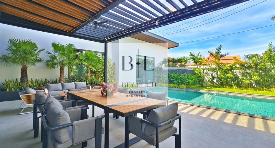 For sale 5 bedrooms house in Bang Lamung, Chonburi
