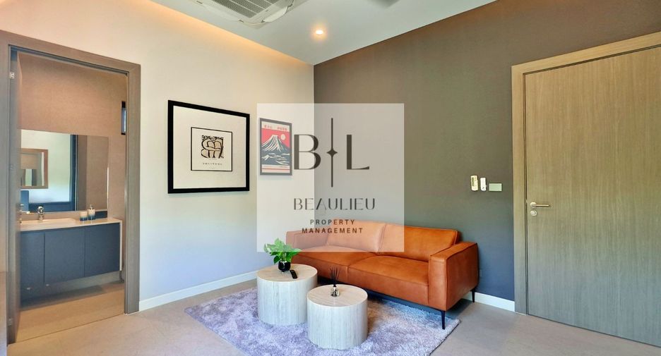 For sale 5 bedrooms house in Bang Lamung, Chonburi