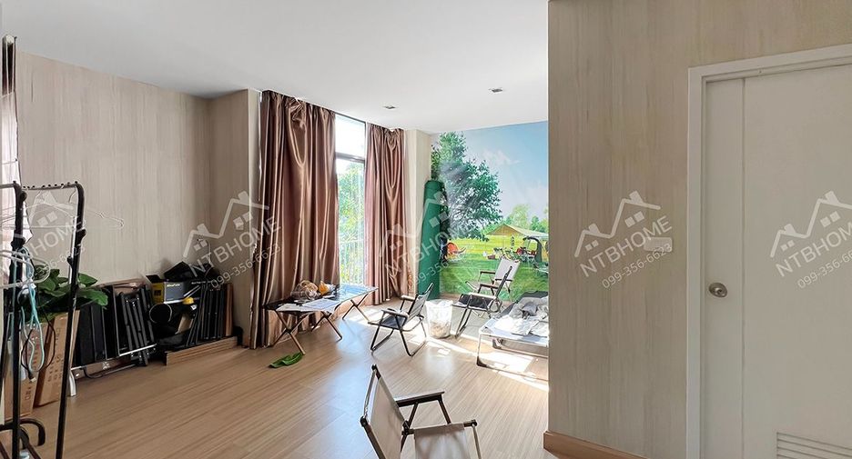 For sale 4 bedrooms townhouse in Pak Kret, Nonthaburi