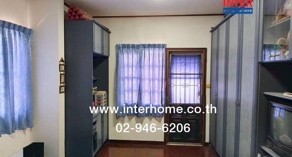 For sale 5 bedrooms house in Min Buri, Bangkok
