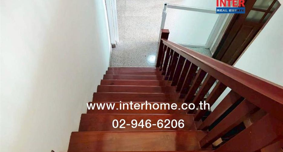 For sale 5 bedrooms house in Min Buri, Bangkok