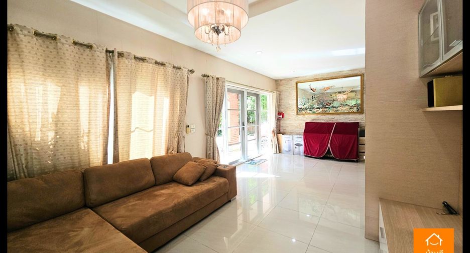 For sale 5 bedrooms house in Sai Mai, Bangkok