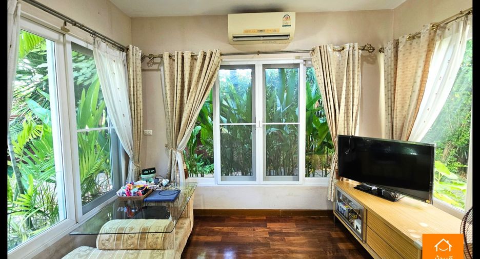 For sale 5 bedrooms house in Sai Mai, Bangkok