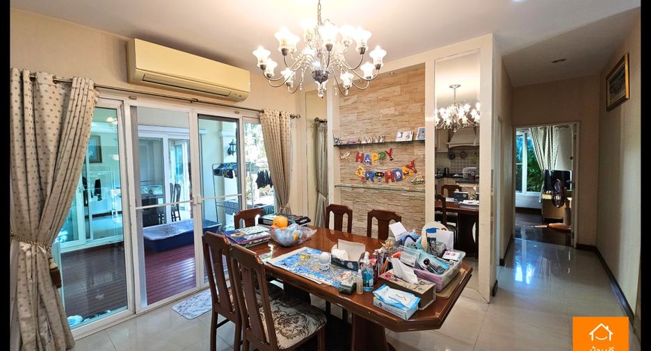 For sale 5 bedrooms house in Sai Mai, Bangkok
