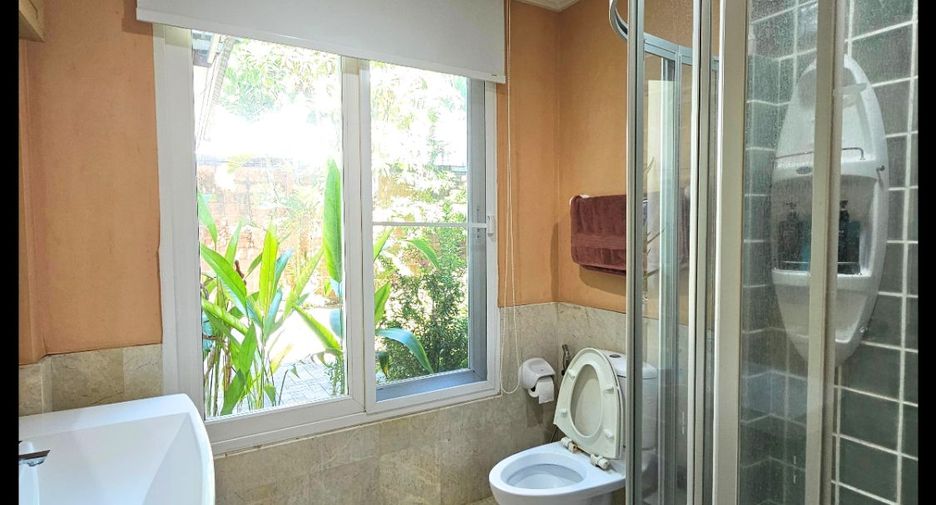 For sale 5 bedrooms house in Sai Mai, Bangkok