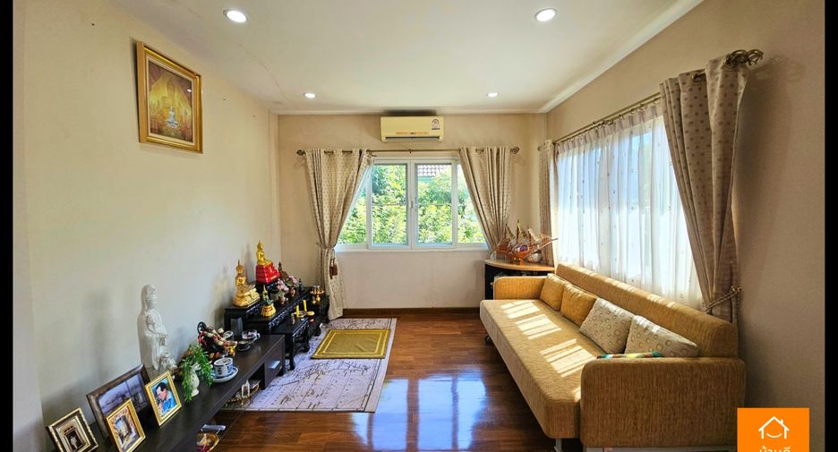 For sale 5 bedrooms house in Sai Mai, Bangkok