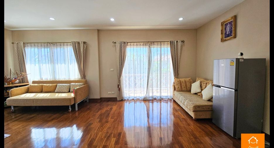 For sale 5 bedrooms house in Sai Mai, Bangkok