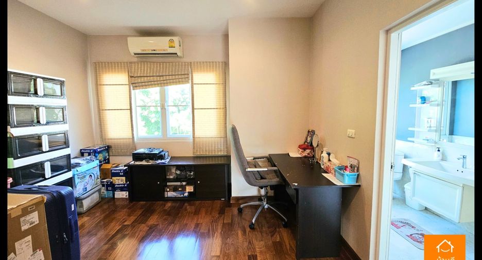 For sale 5 bedrooms house in Sai Mai, Bangkok