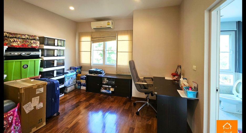 For sale 5 bedrooms house in Sai Mai, Bangkok