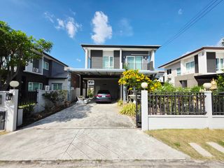 For sale 4 bedrooms house in Khlong Luang, Pathum Thani