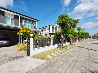 For sale 4 bedrooms house in Khlong Luang, Pathum Thani