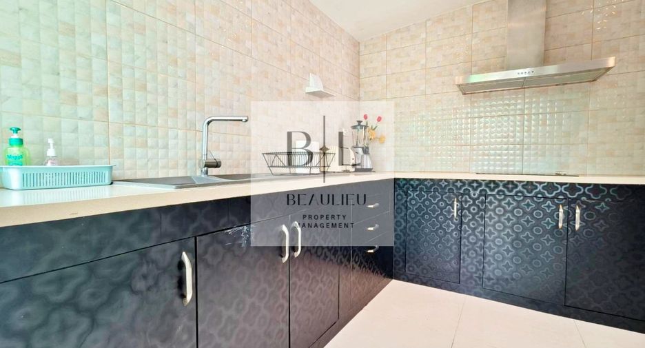 For sale 3 bedrooms house in Bang Lamung, Chonburi