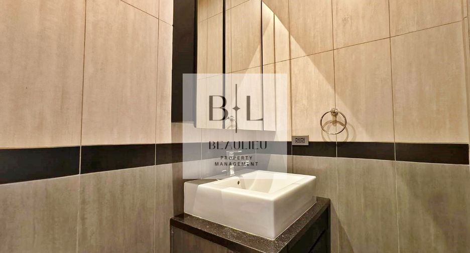 À vendre 4 chambres maison à Bang Lamung, Chonburi