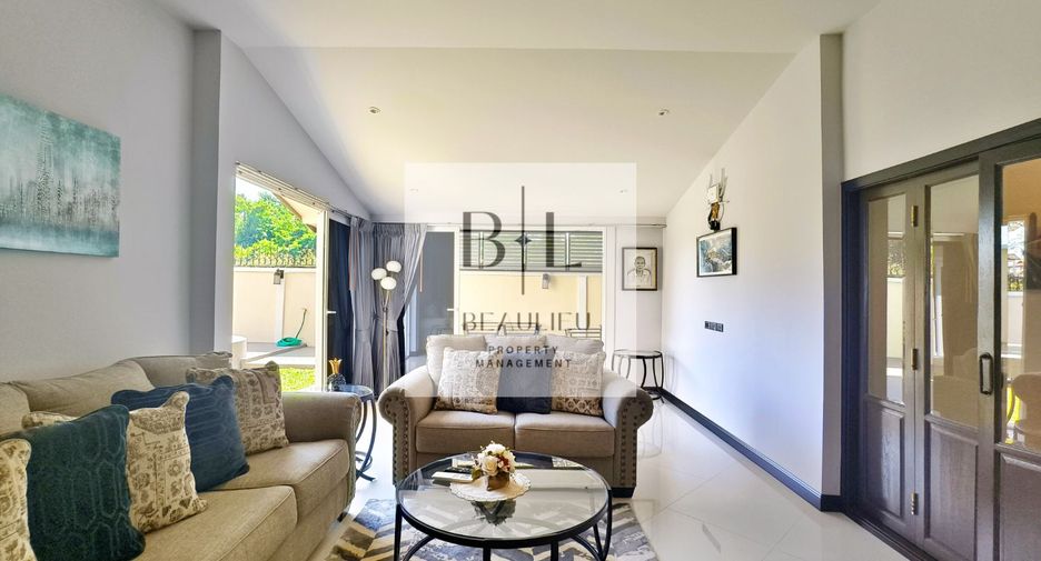 Haus zum Kauf mit 4 Zimmer in Bang Lamung, Chonburi