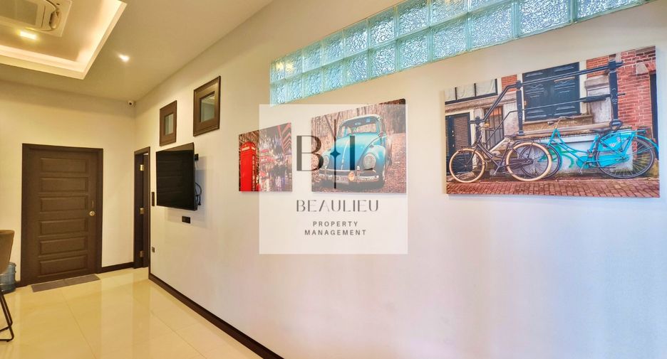 Haus zum Kauf mit 4 Zimmer in Bang Lamung, Chonburi