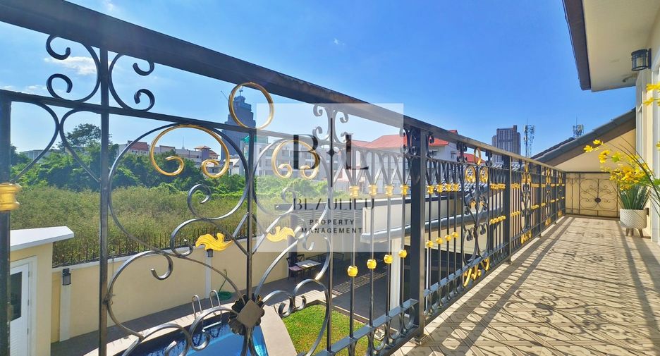 Haus zum Kauf mit 4 Zimmer in Bang Lamung, Chonburi