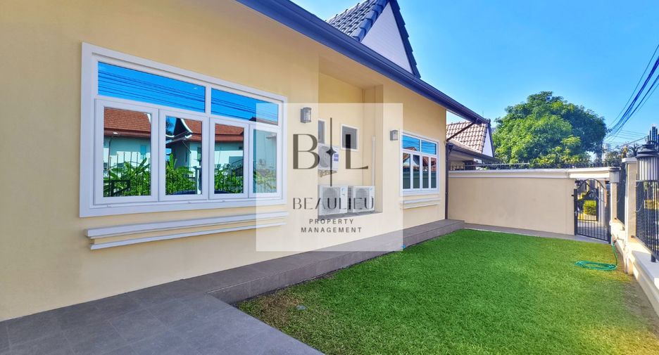 Haus zum Kauf mit 4 Zimmer in Bang Lamung, Chonburi