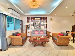 For sale 3 bedrooms townhouse in Bang Lamung, Chonburi