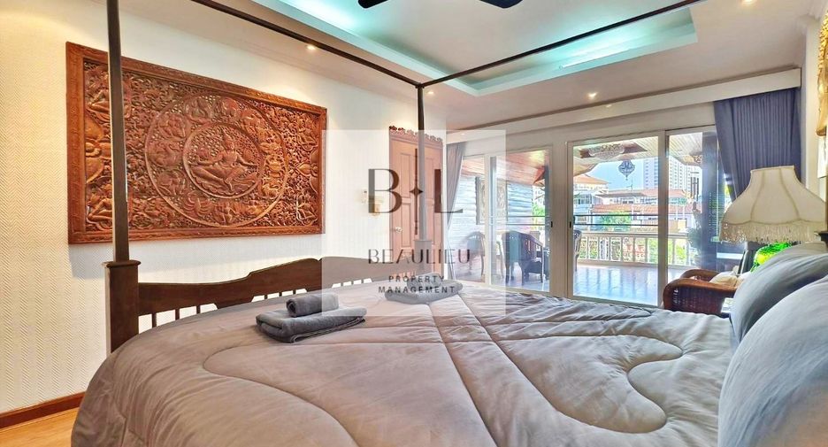 For sale 3 bedrooms townhouse in Bang Lamung, Chonburi