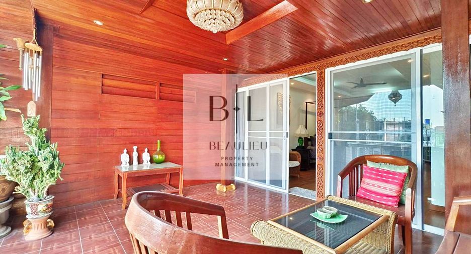For sale 3 bedrooms townhouse in Bang Lamung, Chonburi