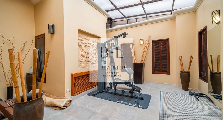 Haus zum Kauf mit 3 Zimmer in Sattahip, Chonburi