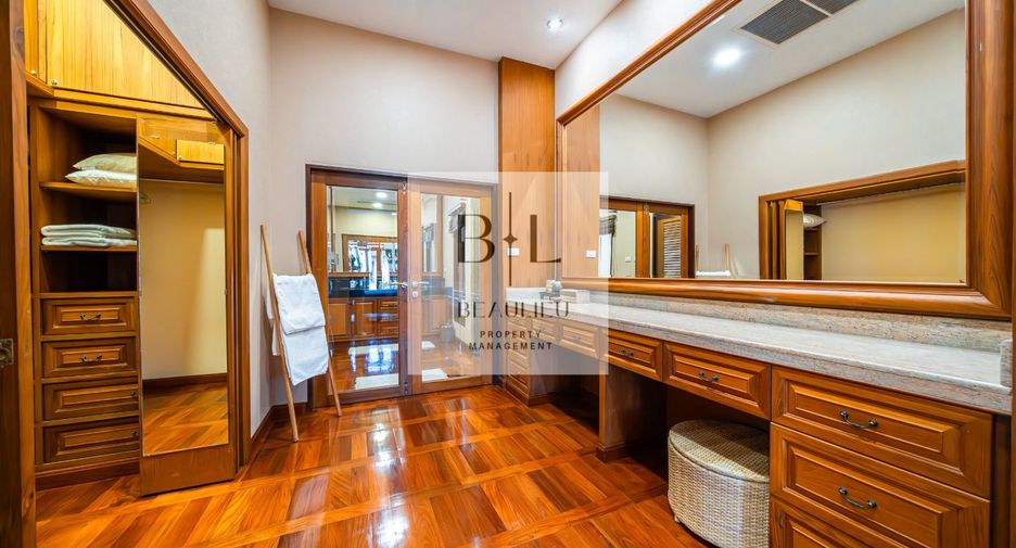 Haus zum Kauf mit 3 Zimmer in Sattahip, Chonburi