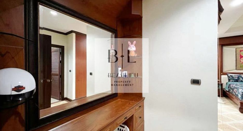 For sale 3 bedrooms house in Sattahip, Chonburi