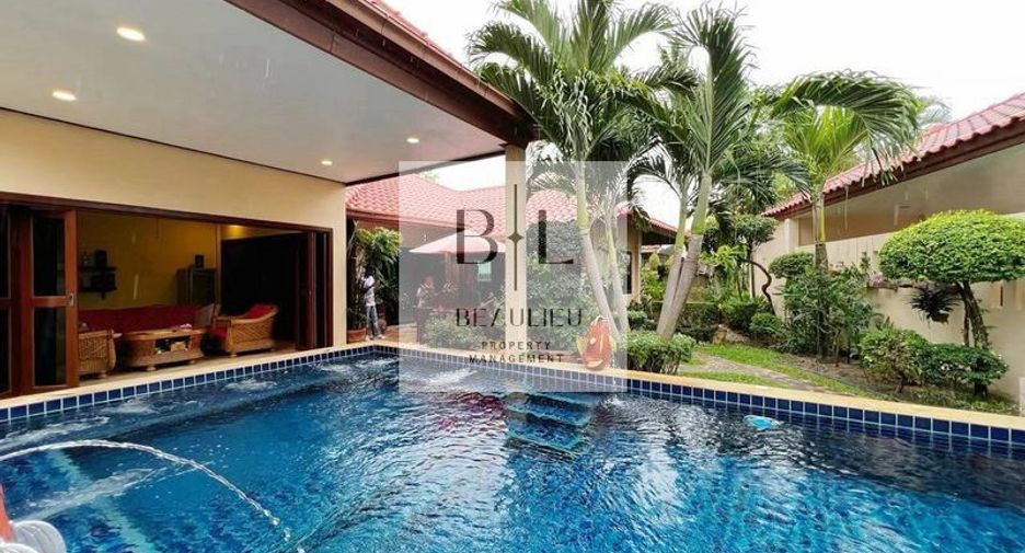 For sale 3 bedrooms house in Sattahip, Chonburi