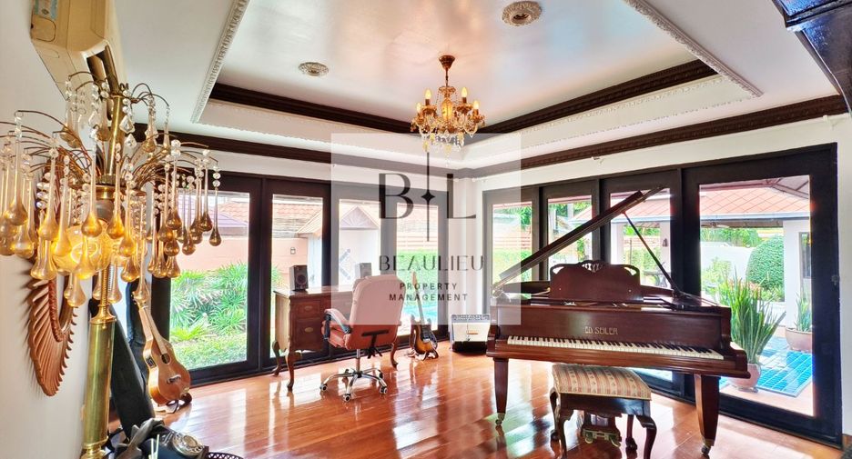 Casa en venta de 3 habitaciones en Bang Lamung, Chonburi