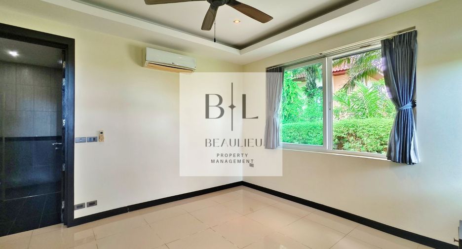 Casa en venta de 4 habitaciones en Bang Lamung, Chonburi
