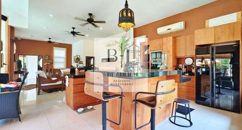 出售 4 卧室 独立屋 在 Bang Lamung, Chon Buri