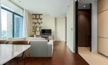 Condo en alquiler y en venta de 3 habitaciones en Khlong Toei, Bangkok