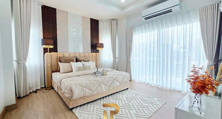 For sale 4 bedrooms villa in Bang Lamung, Chonburi