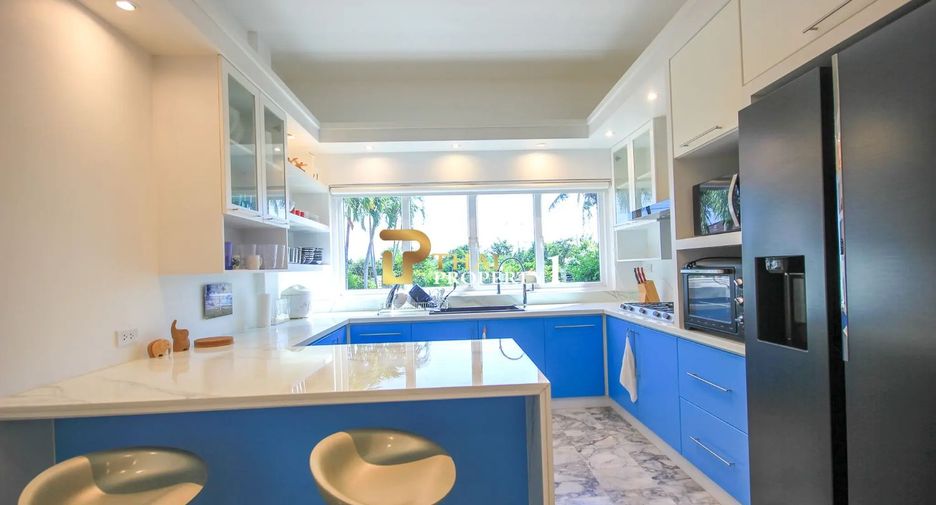 For sale 4 bedrooms villa in Hua Hin, Prachuap Khiri Khan