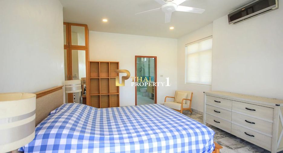 For sale 4 bedrooms villa in Hua Hin, Prachuap Khiri Khan