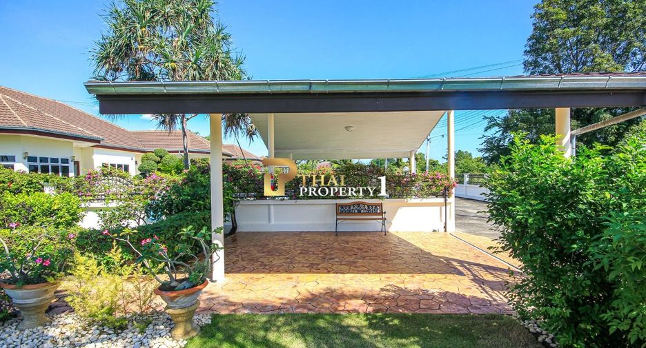 For sale 4 bedrooms villa in Hua Hin, Prachuap Khiri Khan