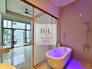For sale 8 bedrooms townhouse in Bang Lamung, Chonburi