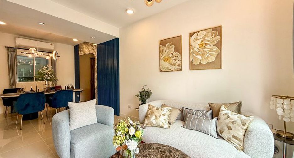 Casa adosada en venta de 3 habitaciones en Huay Yai, Pattaya