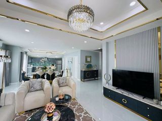 For sale 4 bedrooms house in Bang Lamung, Chonburi