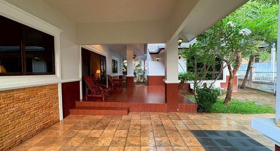 For rent 3 bedrooms house in Mae Rim, Chiang Mai