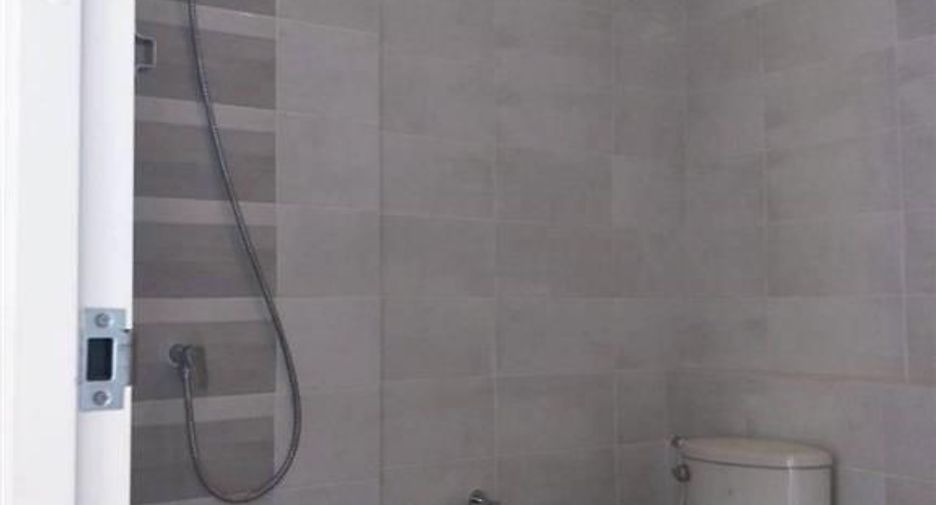 For sale 3 bedrooms townhouse in Mueang Nonthaburi, Nonthaburi